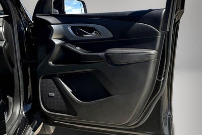 2023 Chevrolet Traverse AWD LT Leather