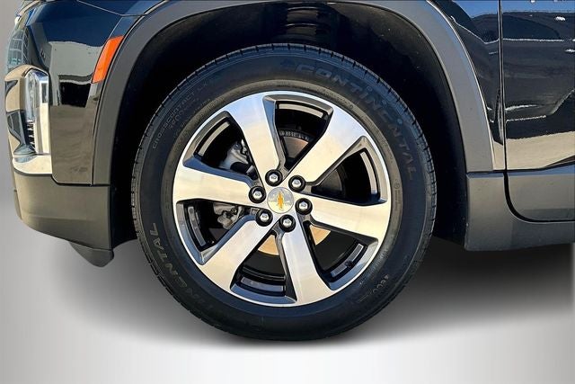 2023 Chevrolet Traverse AWD LT Leather
