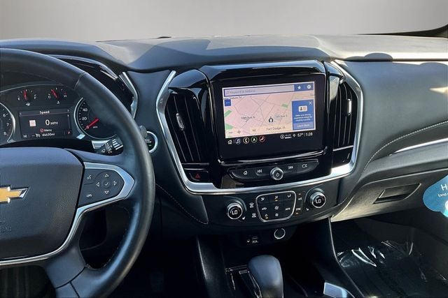 2023 Chevrolet Traverse AWD LT Leather