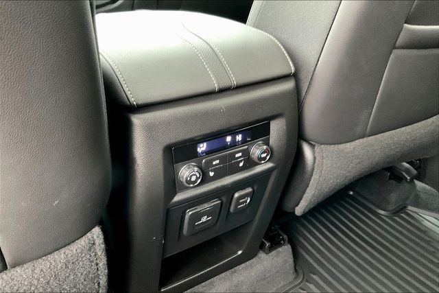 2023 Chevrolet Traverse AWD Premier