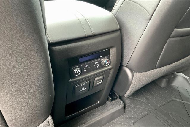 2023 Chevrolet Traverse AWD High Country