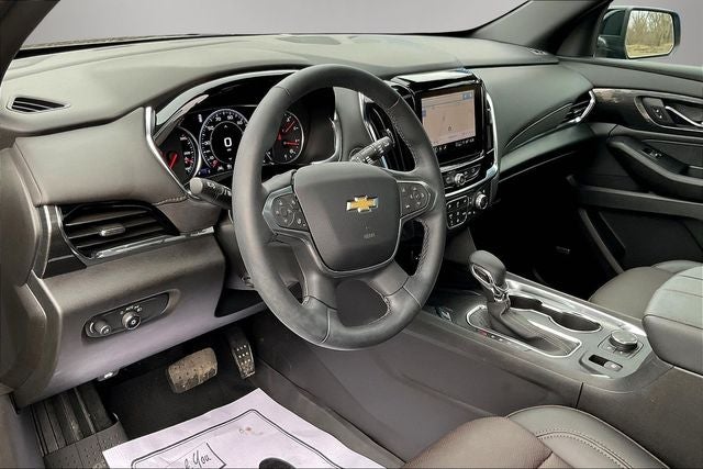 2023 Chevrolet Traverse AWD High Country