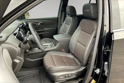 2023 Chevrolet Traverse AWD High Country