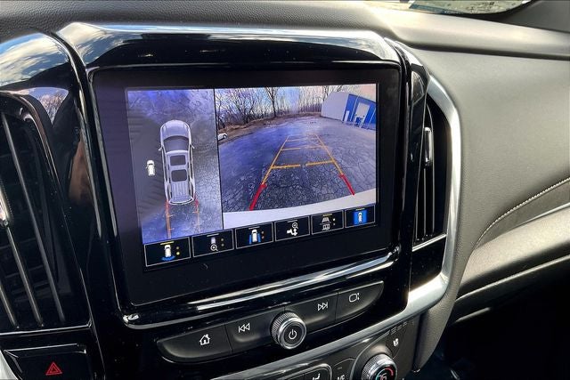 2023 Chevrolet Traverse AWD High Country