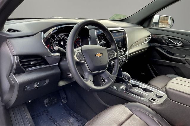 2023 Chevrolet Traverse AWD High Country