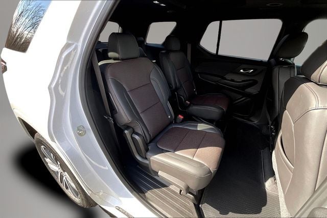 2023 Chevrolet Traverse AWD High Country