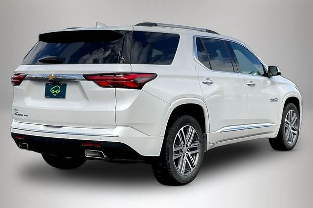 2023 Chevrolet Traverse AWD High Country