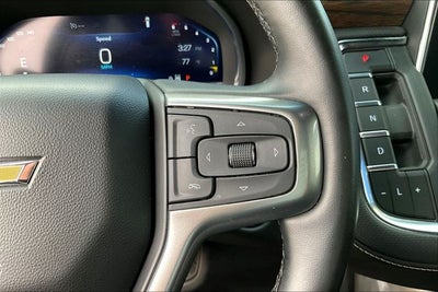 2023 Chevrolet Suburban 4WD Premier