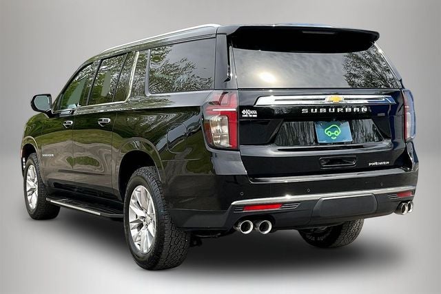 2023 Chevrolet Suburban 4WD Premier