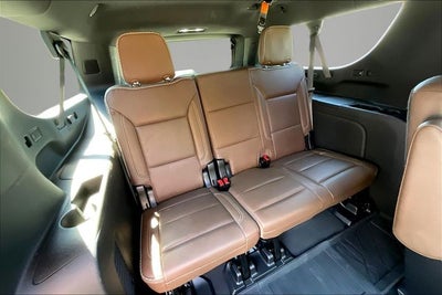 2023 Chevrolet Suburban 4WD High Country