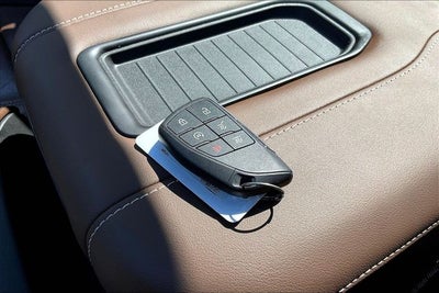 2023 Chevrolet Suburban 4WD High Country