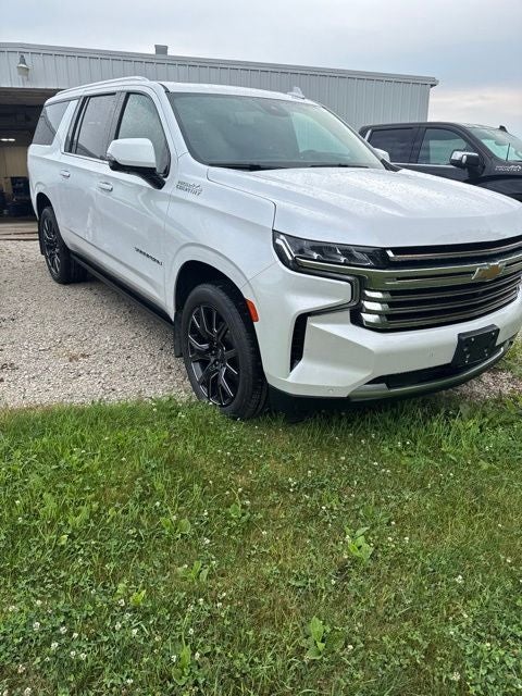 2023 Chevrolet Suburban 4WD High Country