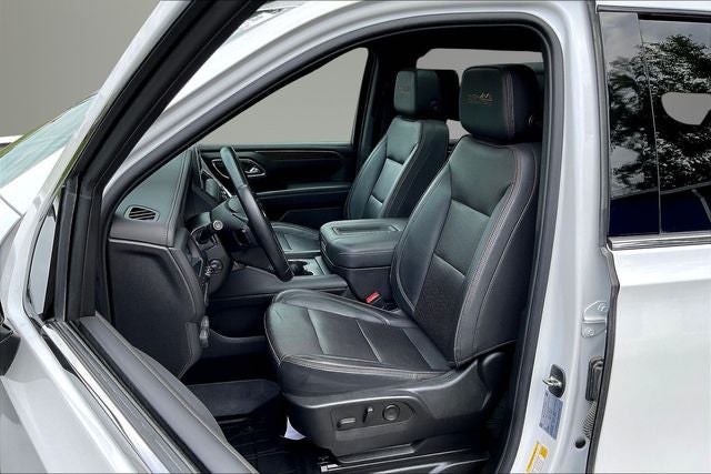 2023 Chevrolet Suburban 4WD High Country