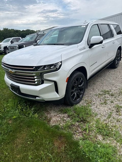 2023 Chevrolet Suburban 4WD High Country