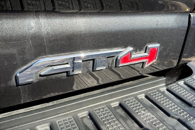 2020 GMC Sierra 2500HD 4WD Crew Cab Standard Bed AT4