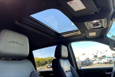 2020 GMC Sierra 2500HD 4WD Crew Cab Standard Bed AT4