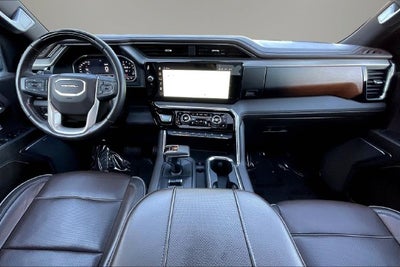 2023 GMC Sierra 1500 4WD Crew Cab Short Box Denali