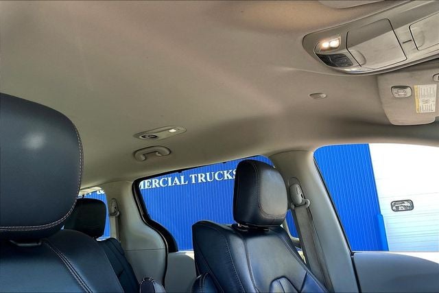 2017 Chrysler Pacifica Touring-L Plus