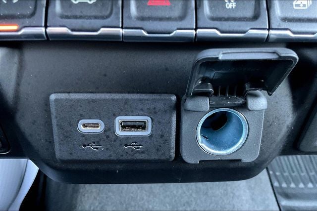 2021 Chevrolet Silverado 1500 4WD Crew Cab Short Bed LT