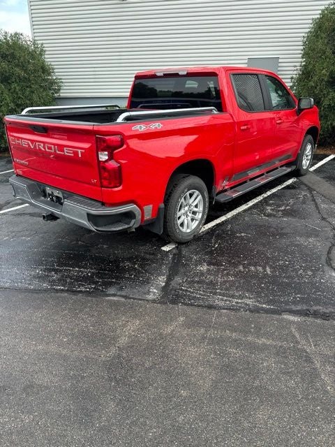 2021 Chevrolet Silverado 1500 4WD Crew Cab Short Bed LT