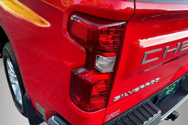 2021 Chevrolet Silverado 1500 4WD Crew Cab Short Bed LT