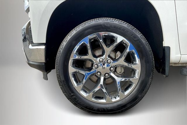 2021 Chevrolet Silverado 1500 4WD Crew Cab Standard Bed LTZ