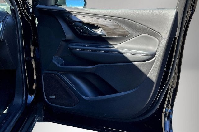 2024 GMC Terrain SLT - Photo 31