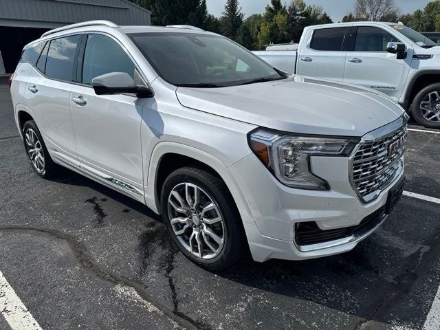 2024 GMC Terrain AWD Denali
