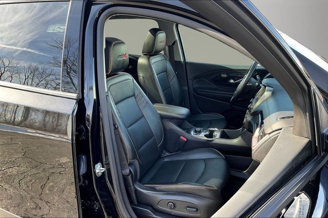 2024 GMC Terrain AWD AT4