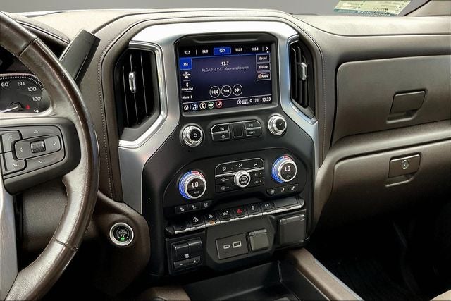 2021 GMC Sierra 1500 4WD Crew Cab Short Box SLT