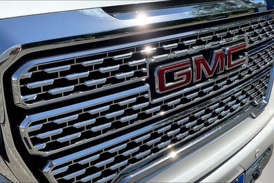 2021 GMC Sierra 1500 4WD Crew Cab Short Box Denali