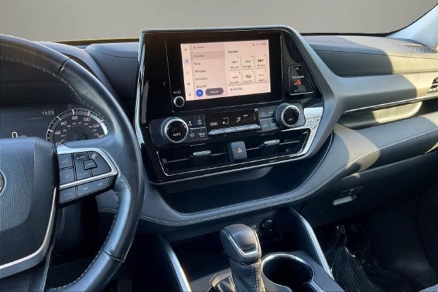 2023 Toyota Highlander Hybrid LE