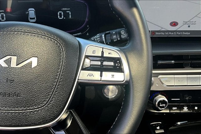 2024 Kia Telluride S - Photo 14