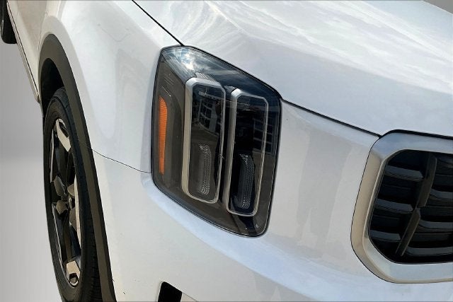 2024 Kia Telluride S - Photo 34