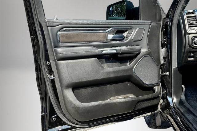 2024 RAM 1500 Laramie Crew Cab 4x4 5'7" Box