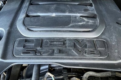 2024 RAM 1500 Laramie Crew Cab 4x4 5'7" Box