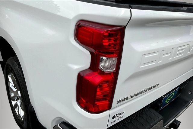 2023 Chevrolet Silverado 1500 LT - Photo 24