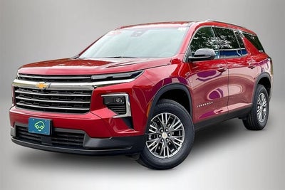 2024 Chevrolet Traverse LT