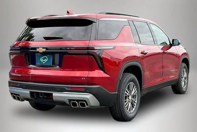 2024 Chevrolet Traverse LT