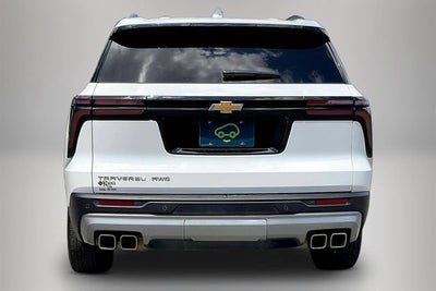 2025 Chevrolet Traverse LT