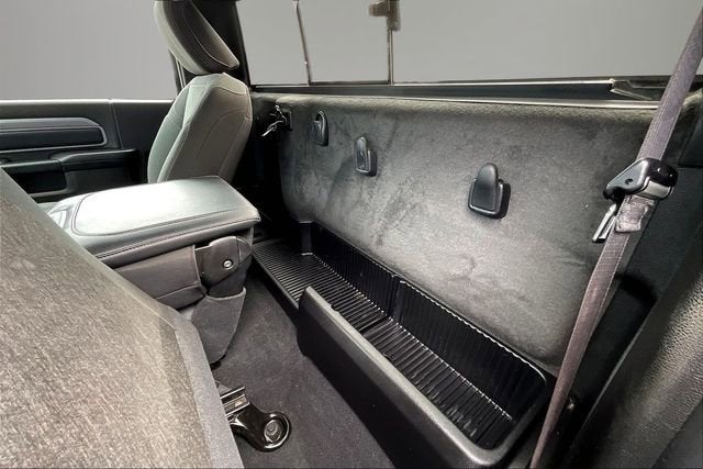 2024 RAM 2500 Tradesman Regular Cab 4x4 8' Box