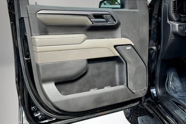 2025 Chevrolet Silverado 1500 ZR2 - Photo 23