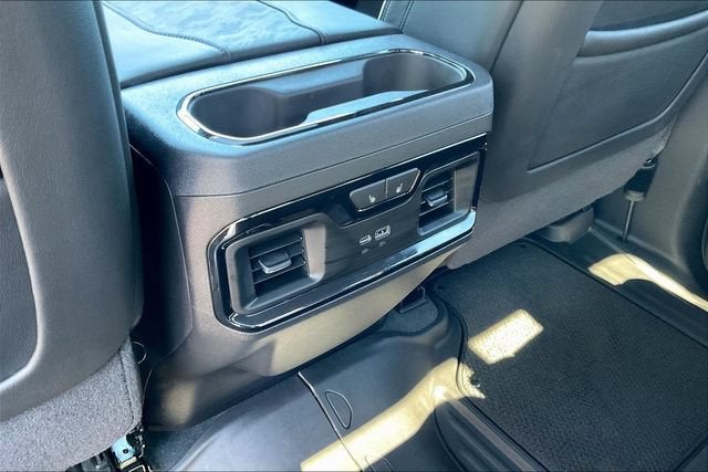 2025 GMC Sierra 1500 AT4X