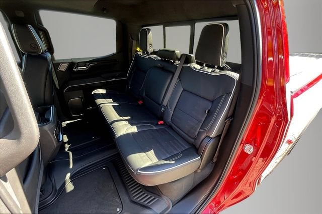 2025 GMC Sierra 1500 AT4X