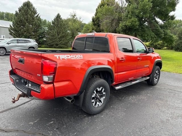 2016 Toyota Tacoma SR