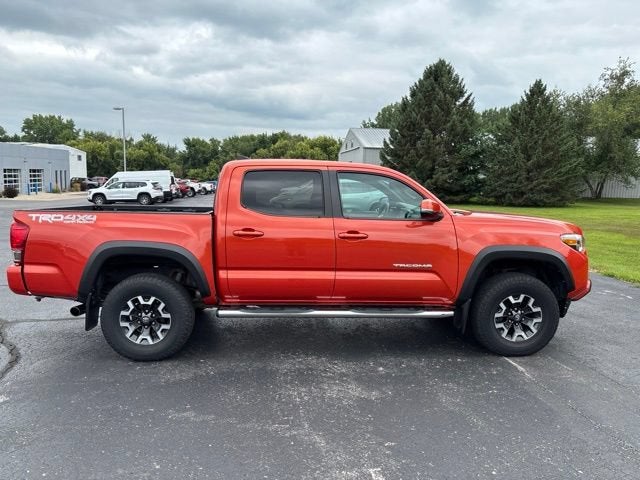 2016 Toyota Tacoma SR