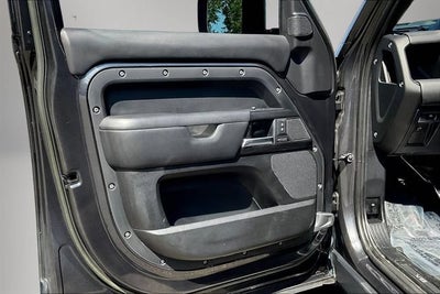 2023 Land Rover Defender 110 Carpathian Edition